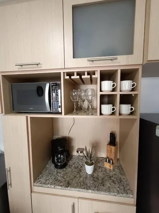 Comodo Apartamento En Laureles, Cerca Al Estadio 메딜린 0*,  콜롬비아