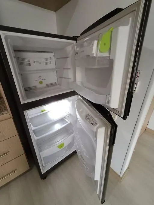 Comodo Apartamento En Laureles, Cerca Al Estadio Medellin Apartment