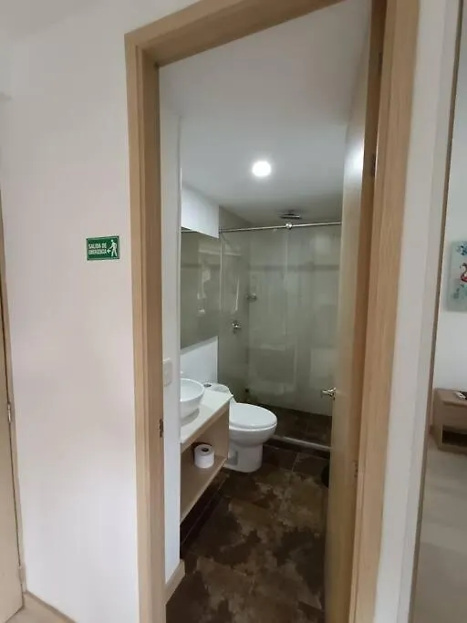 Comodo Apartamento En Laureles, Cerca Al Estadio Medellin Colombia