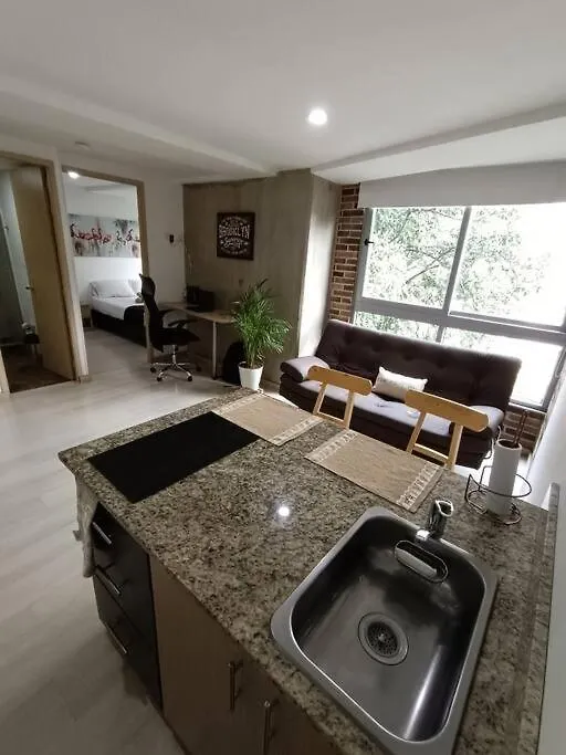 Comodo Apartamento En Laureles, Cerca Al Estadio Medellin Colombia